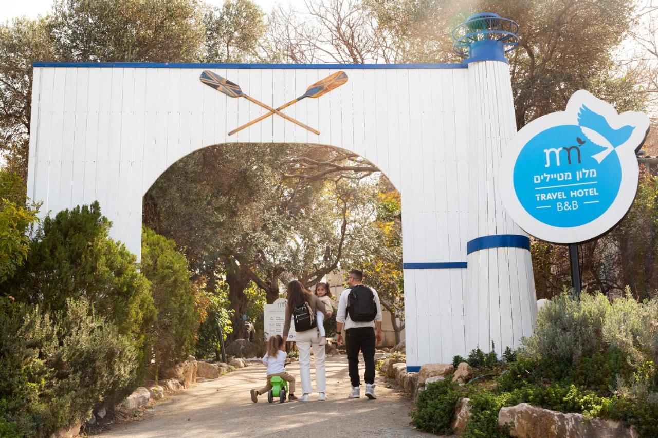 Travel Hotel Gesher Haziv Buitenkant foto