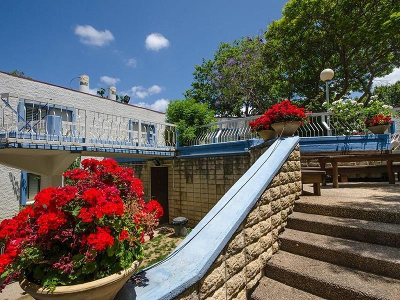 Travel Hotel Gesher Haziv Buitenkant foto